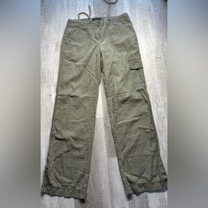 New York and company mid rise cargo jeans size 2